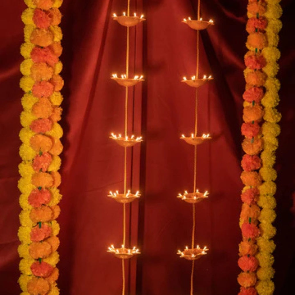 Pair of 7 Vertical Diyas