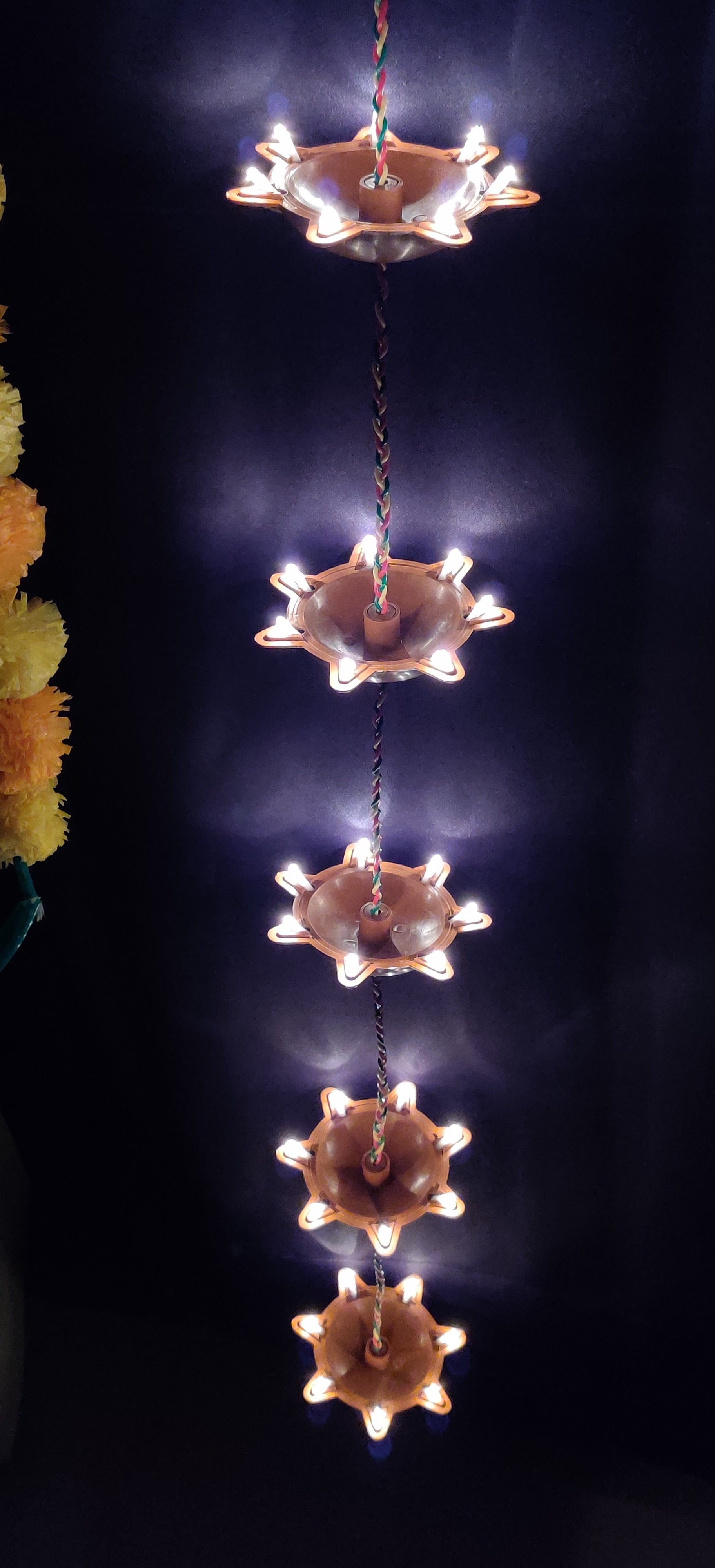 Pair of 5 Vertical Diyas